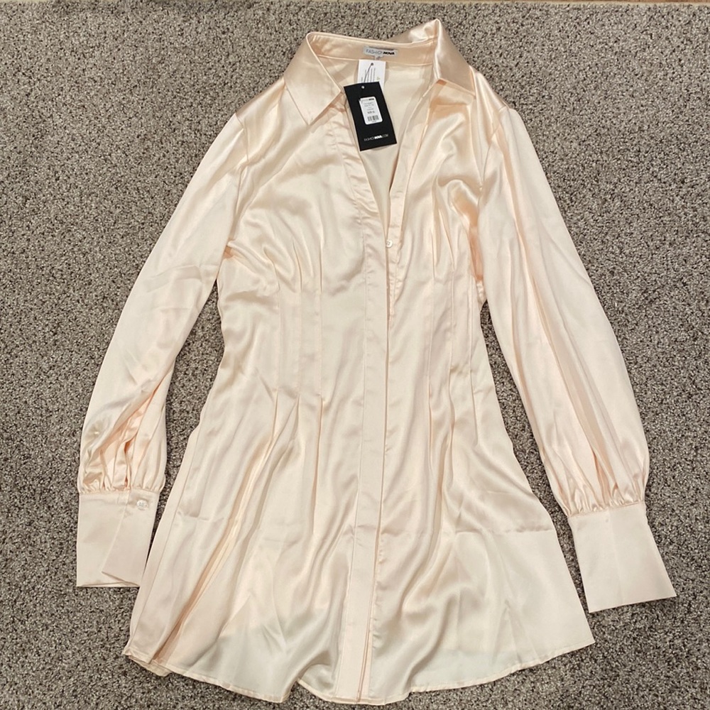 Cream silk top Fashion Nova